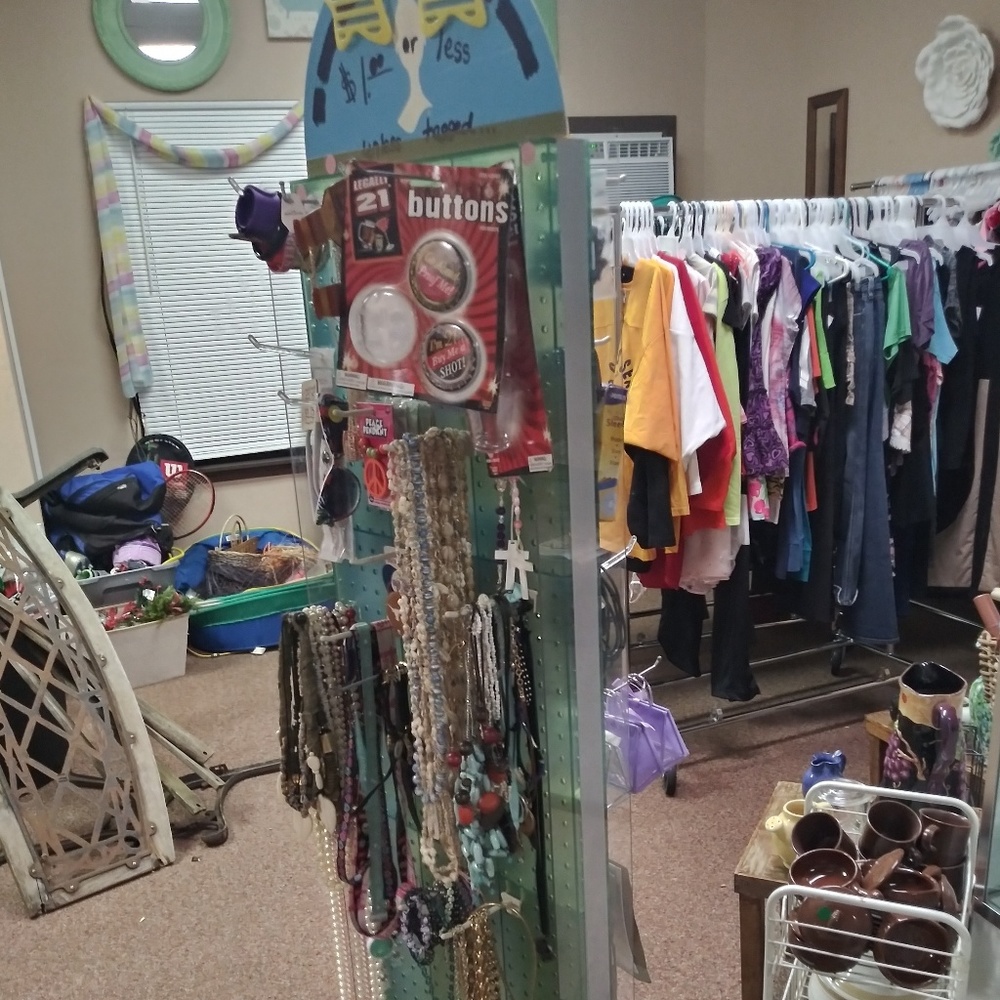 Spinning display rack